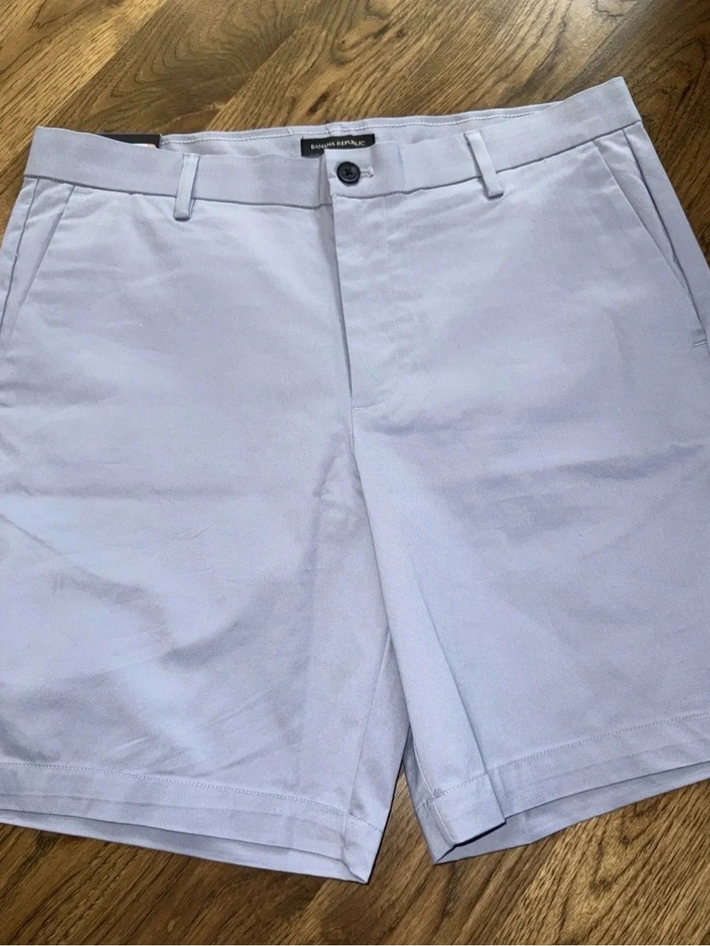 Banana Republic NWT Size 36  Blue stretch Chino Shorts -001*